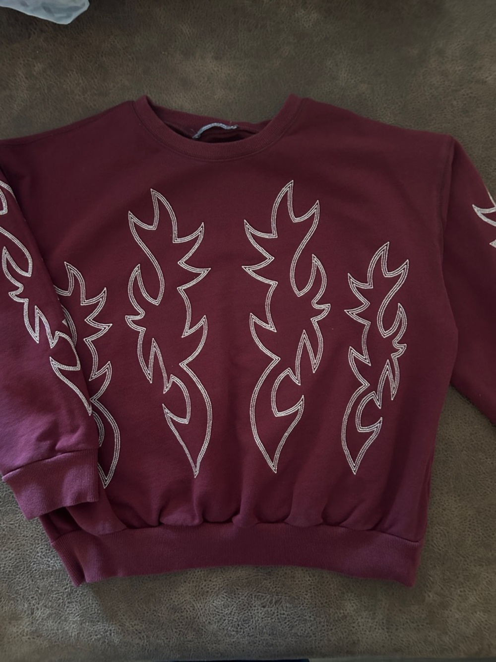 Women’s Maroon Graphic Crewneck Sweatshirt